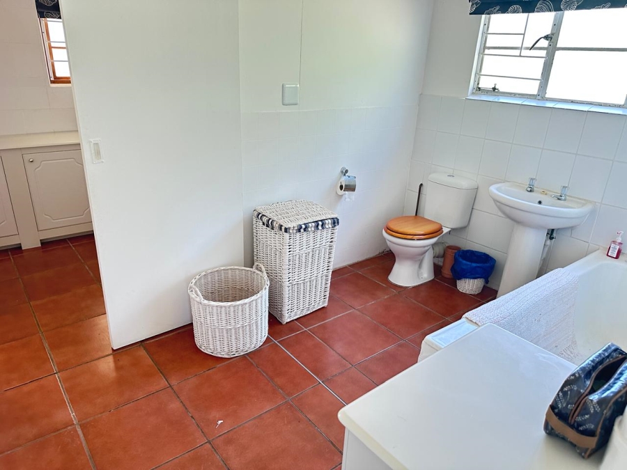3 Bedroom Property for Sale in Kingfisher Creek Western Cape